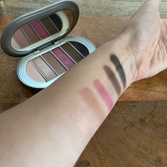 rem beauty Eyeshadow Palette - Picture 5 of 7